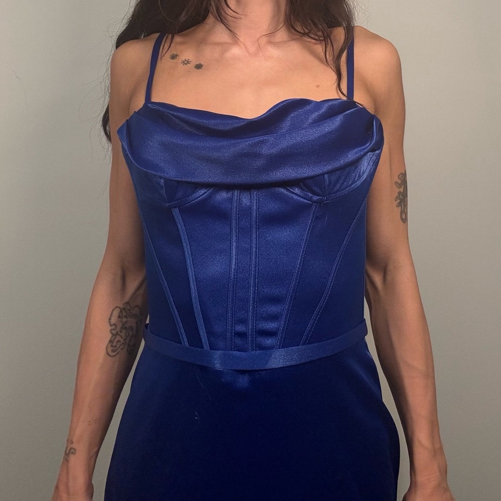 Angela & Alison Blue Sheath Prom Dress